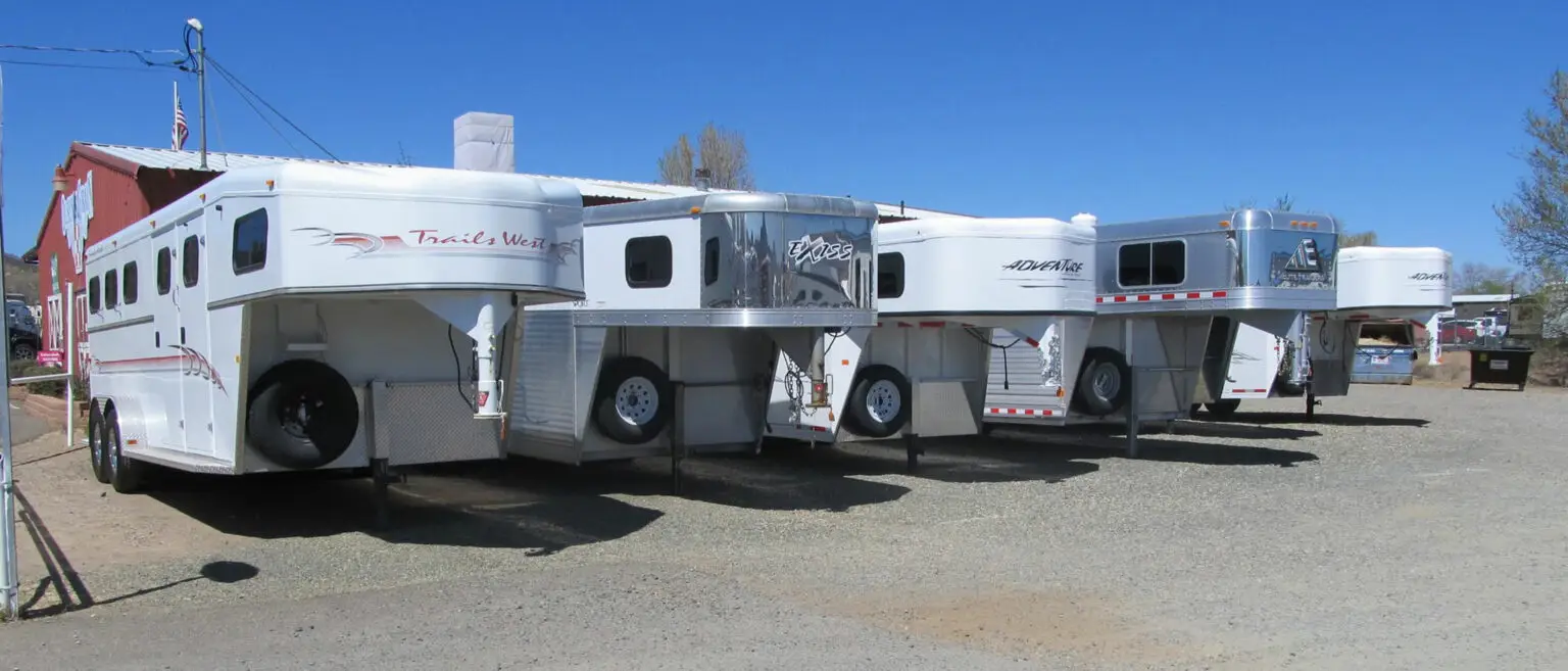 Hubbard Trailers, AZ